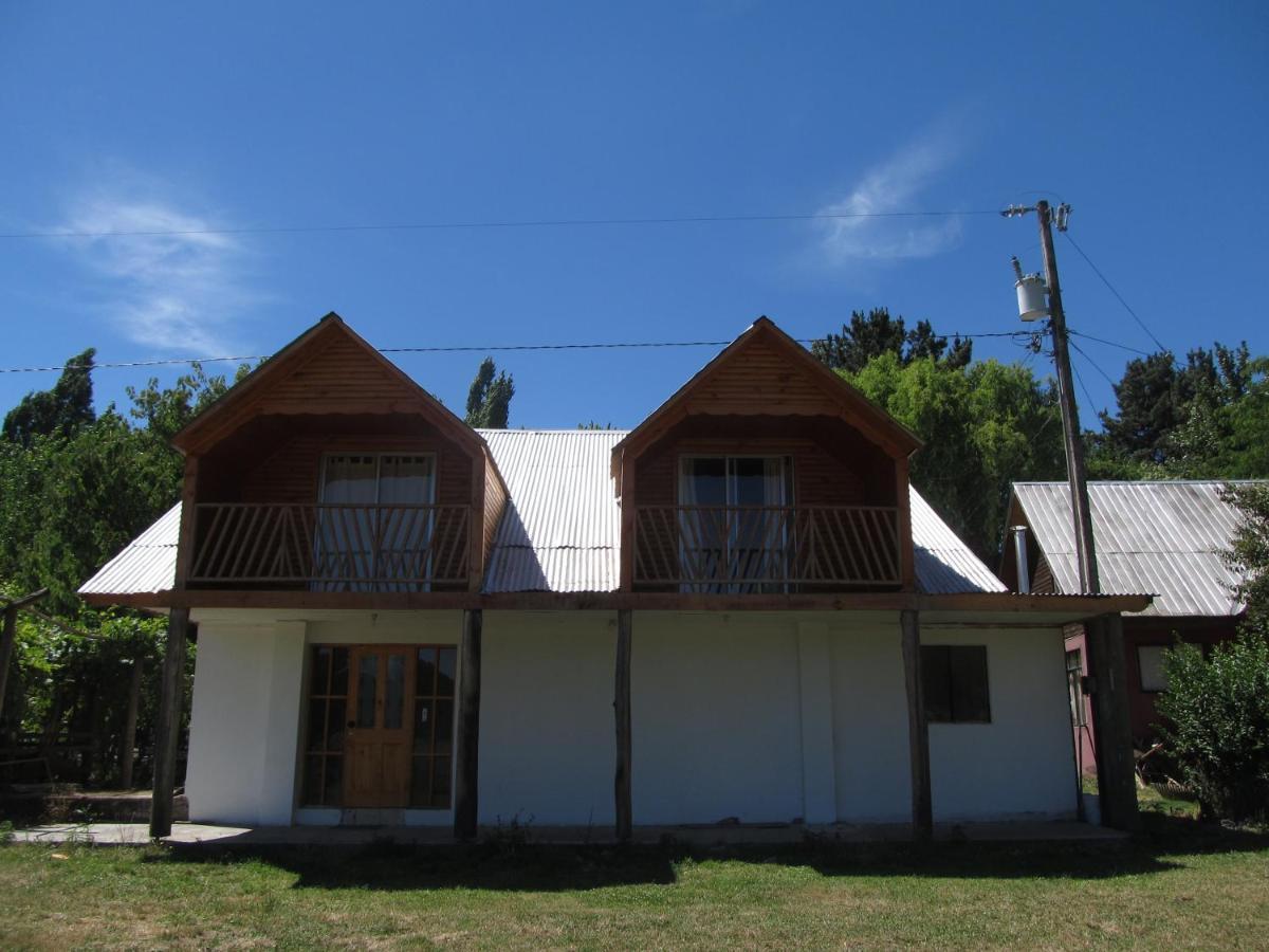 Camping & Hospedaje Rio Laja Villa El Manzano  Luaran gambar